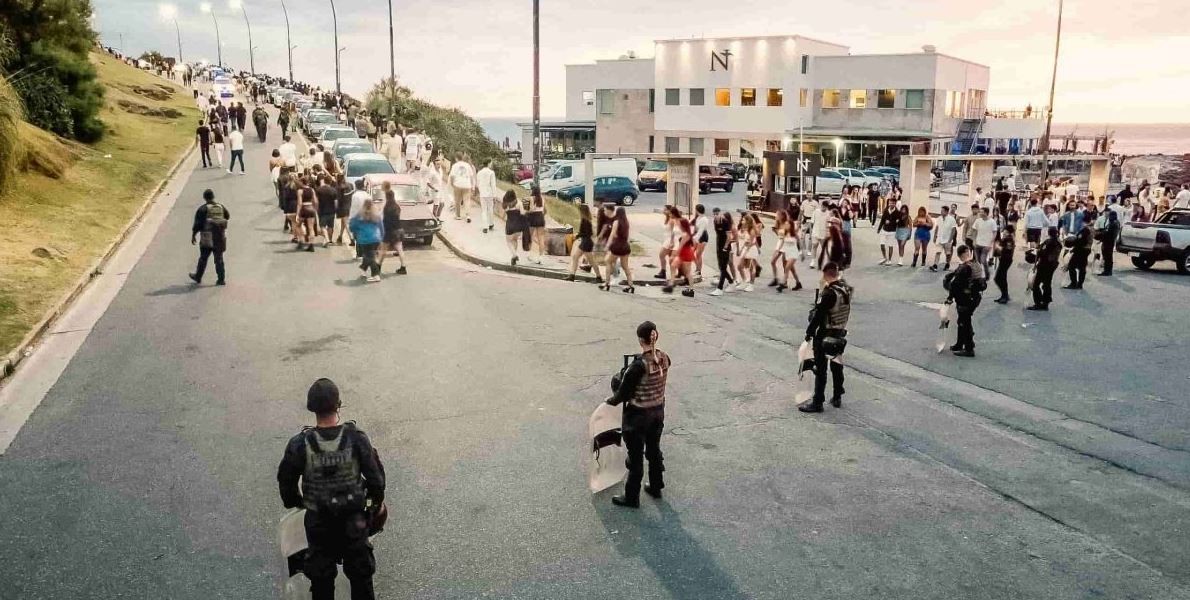 Mar del Plata: Detienen a una joven que le rompió un vaso de vidrio en la cara a otra mujer | Información General