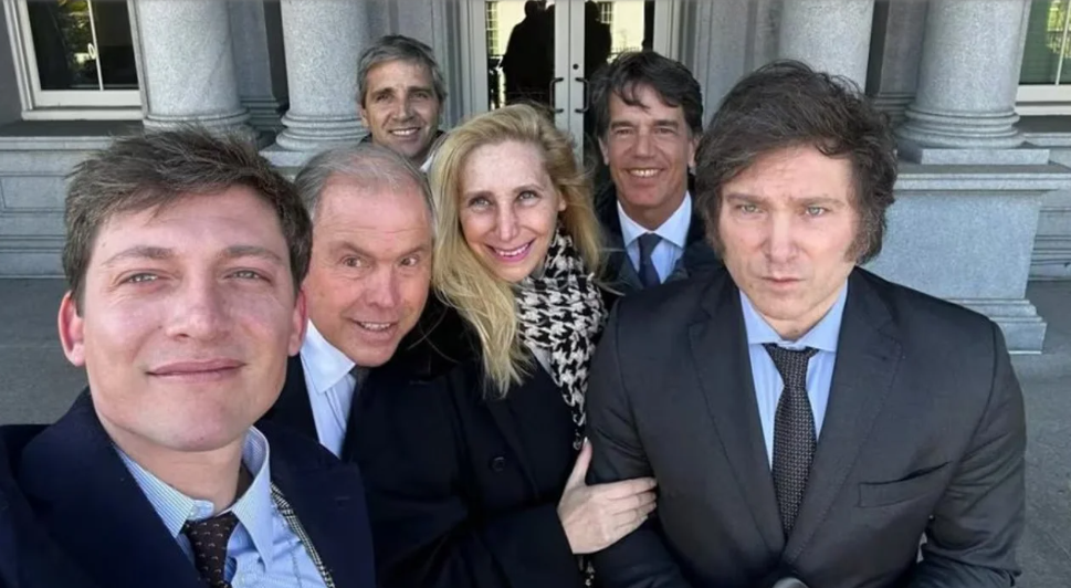 Milei viaja al Foro de Davos, mientras continúa el movimiento de piezas en su círculo | Nacionales