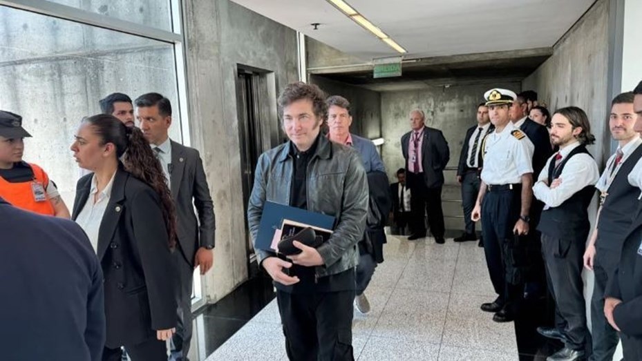 Milei partió a Davos para explicar su plan económico y reunirse con Georgieva y Macron | Nacionales