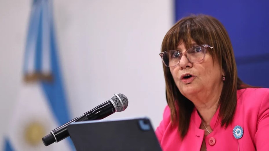 Bullrich: "Recibimos llamadas de gente que denuncia extorsiones para sumarse al paro del 24" | Nacionales
