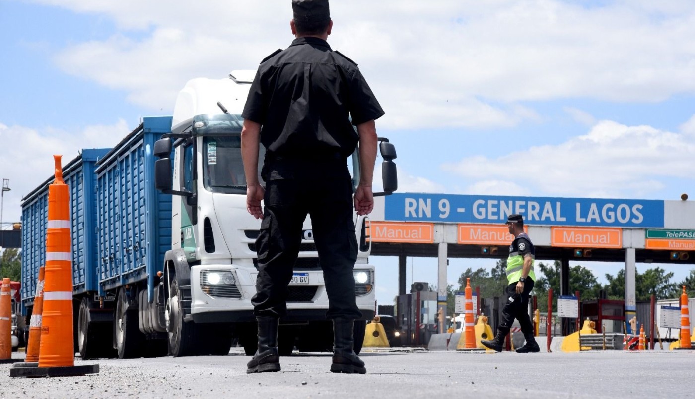 Por la cosecha gruesa, esperan más de 2 millones de camiones en los puertos de la provincia | Información General