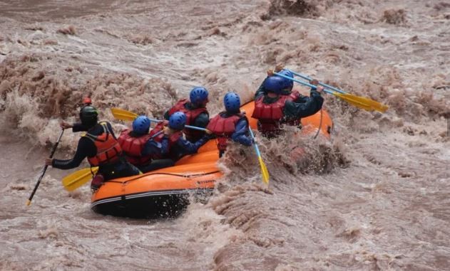 Mendoza: Un joven de 20 años murió ahogado al caer de un bote de rafting | Información General