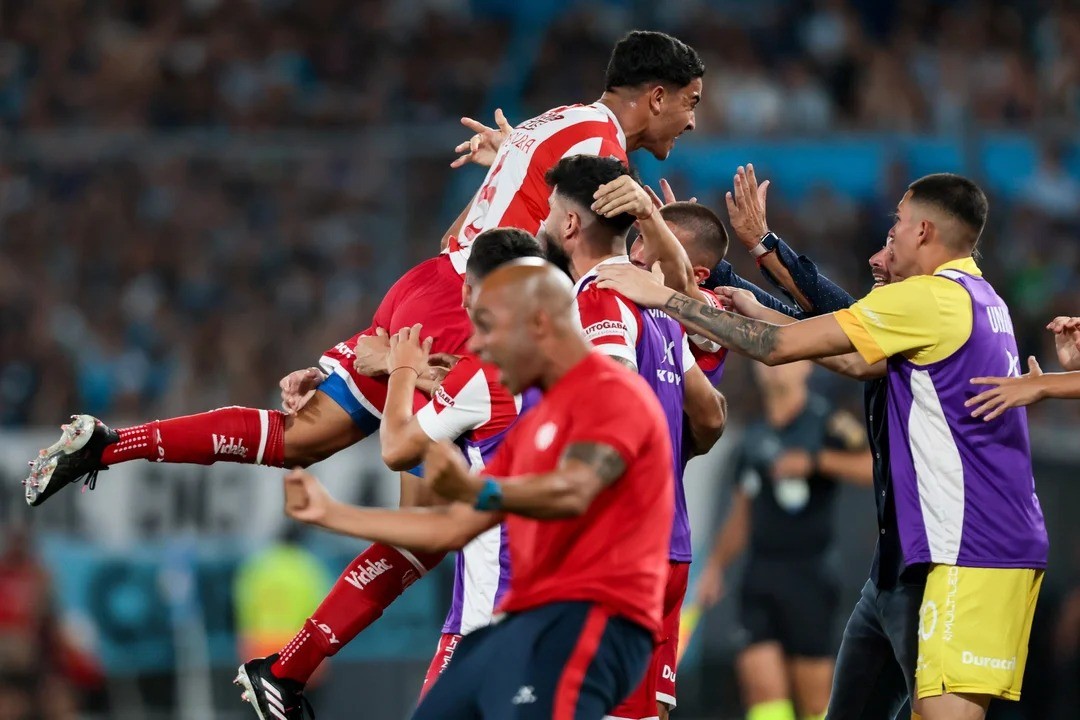 Con un golazo, Unión logró un trabajado triunfo ante Racing en el debut | Deportes