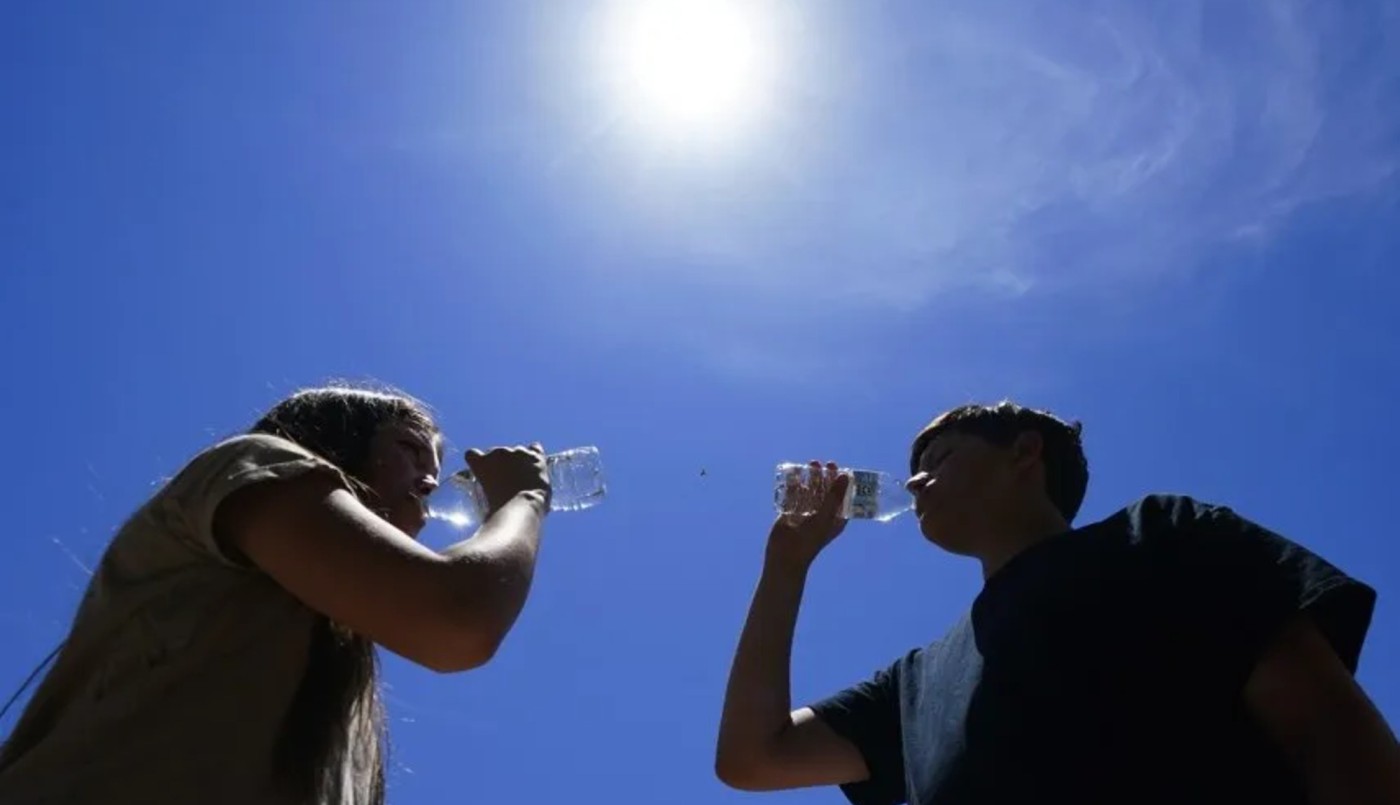 Comienza una agobiante ola de calor en Santa Fe | Información General