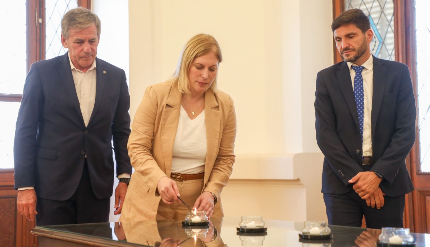 Con un emotivo acto, Santa Fe recordó a las víctimas del Holocausto | Información General