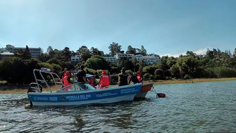 Córdoba: Encontraron muerto al hombre que se tiró al río en Villa Carlos Paz en plena crecida | Nacionales