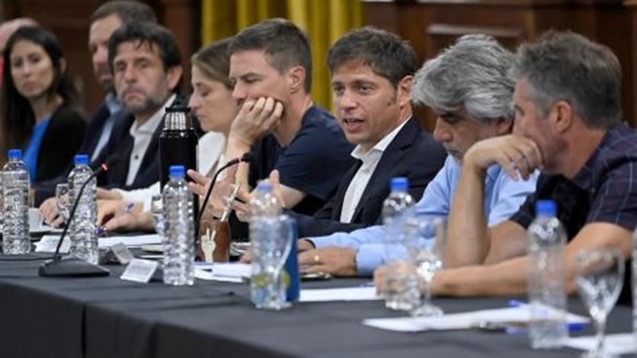 Kicillof cerró paritaria con estatales bonaerenses y negocia con los docentes | Nacionales