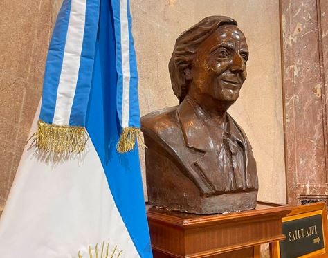 Villarruel hizo retirar un busto de Néstor Kirchner del Senado: "Yo no soy su viuda" | Nacionales