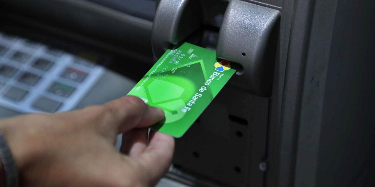 El gobierno de Santa Fe completa el aumento salarial del 36,4% a los estatales | Información General