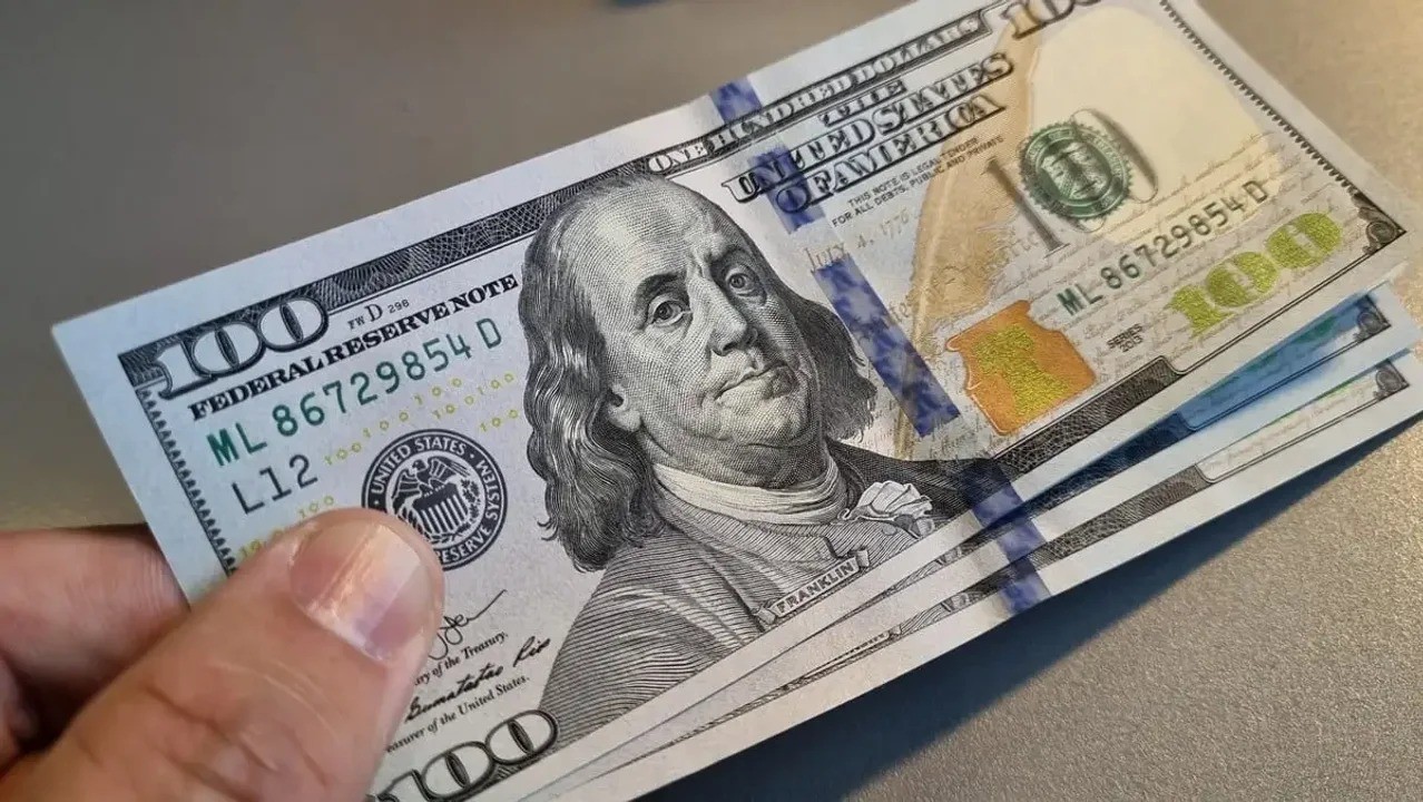 Rebota el dólar blue en el cierre de la semana y corta la caída | Noticias
