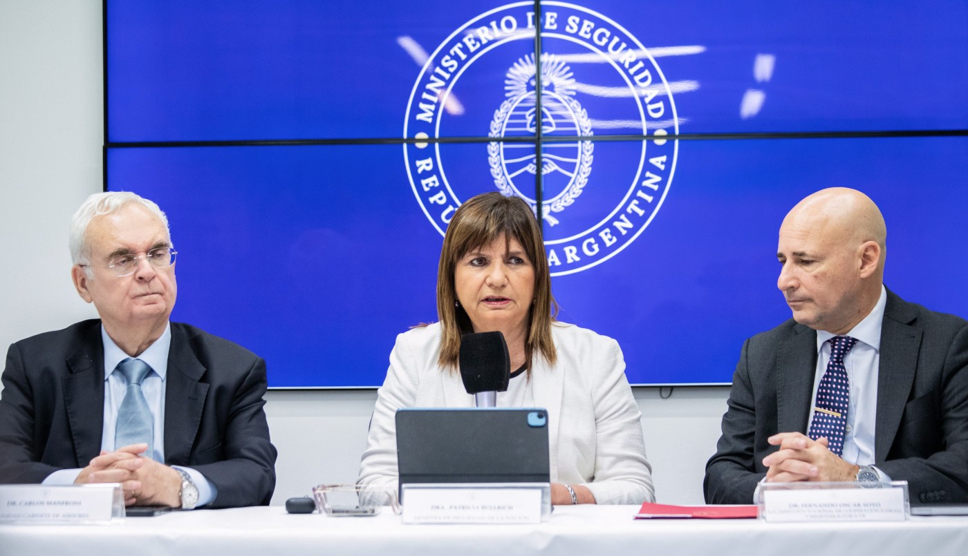 Bullrich anunció un nuevo reglamento de uso de armas de fuego para las fuerzas federales | Nacionales
