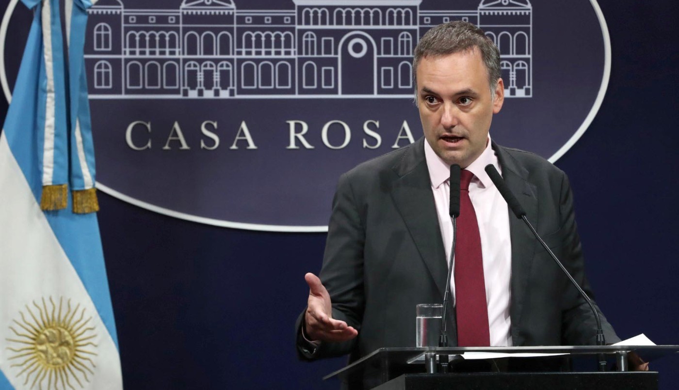 Adorni cruzó al canciller de Venezuela, que calificó al Gobierno de "neonazi": "¿Qué se puede esperar de un burro más que una patada?" | Nacionales