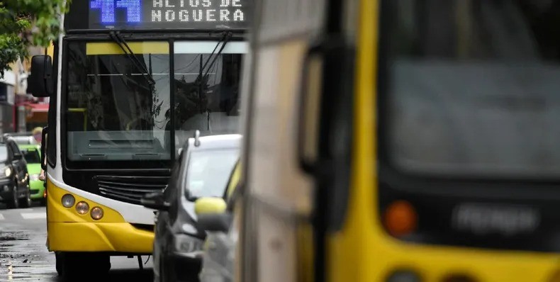 UTA pone plazo: Podría haber nuevo paro de transporte | Información General
