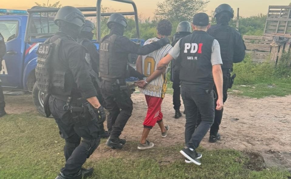 Detuvieron a tres personas por robos en la Autopista Santa Fe-Rosario | Noticias