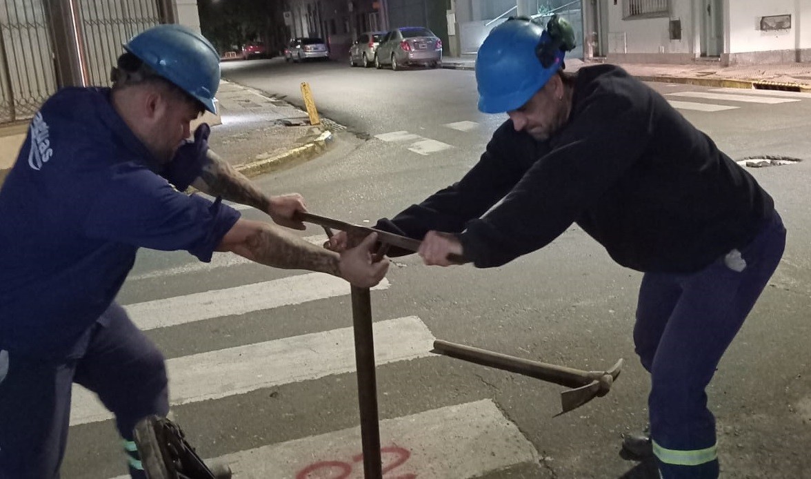 Desde Aguas Santafesinas aclararon lo sucedido en Barrio Sur por un arreglo de cañería | Información General