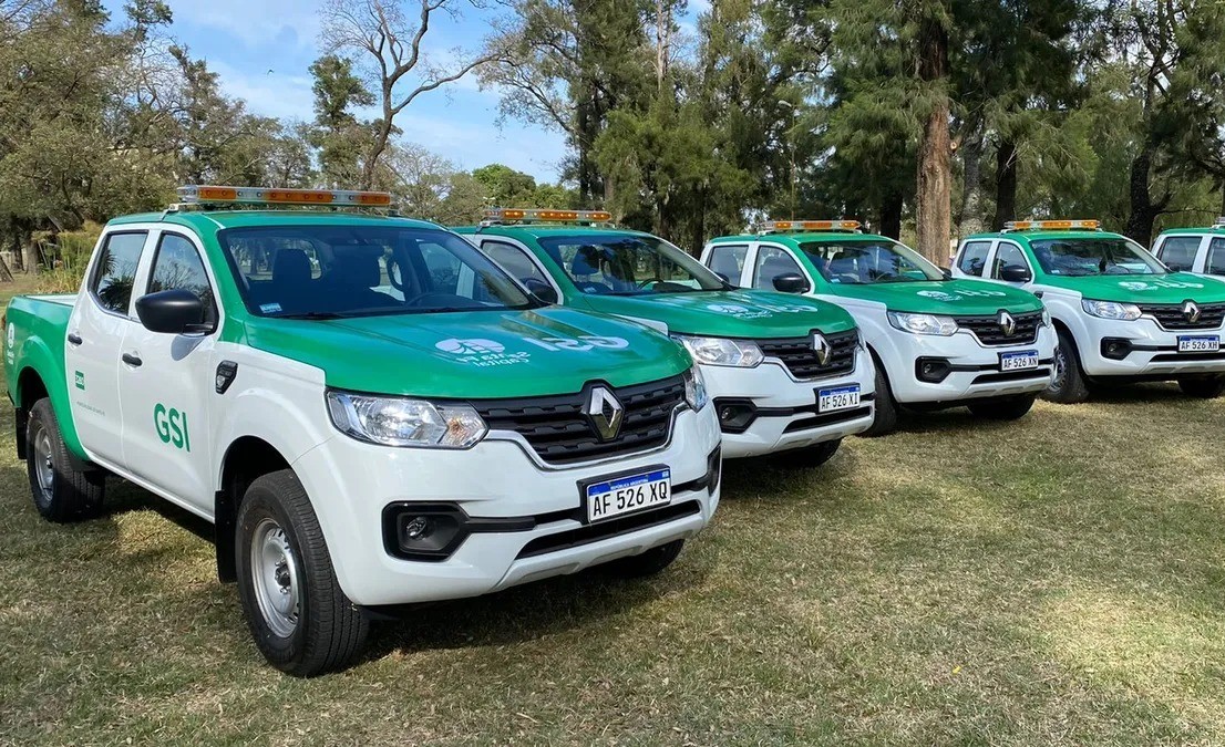 Santa Fe refuerza el patrullaje con 7 nuevas camionetas para la GSI | Noticias