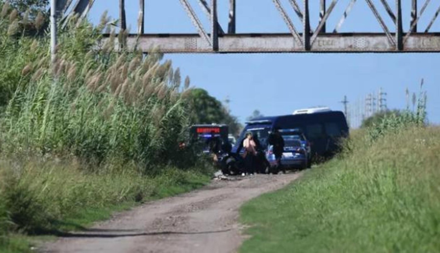 Macabro crimen en Rosario: asesinan a joven y lo incineran | Policiales