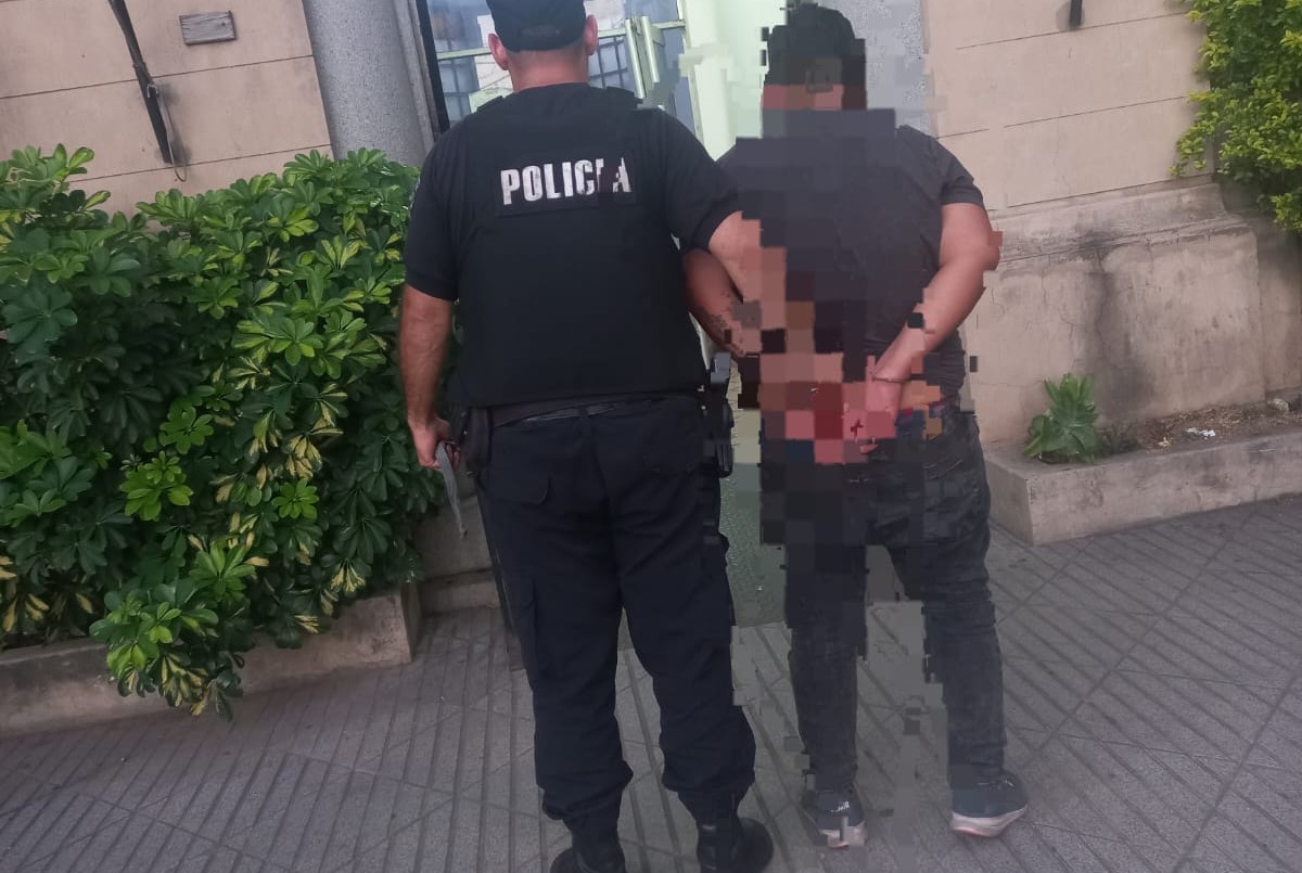 Frustran el robo de una concesionaria en Avenida López y Planes al 3900 | Noticias