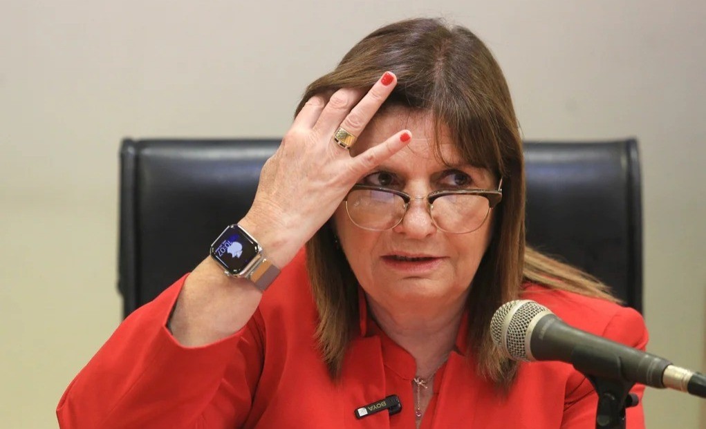 Bullrich avanza con las reformas en seguridad y se diferencia de Villarruel | Nacionales