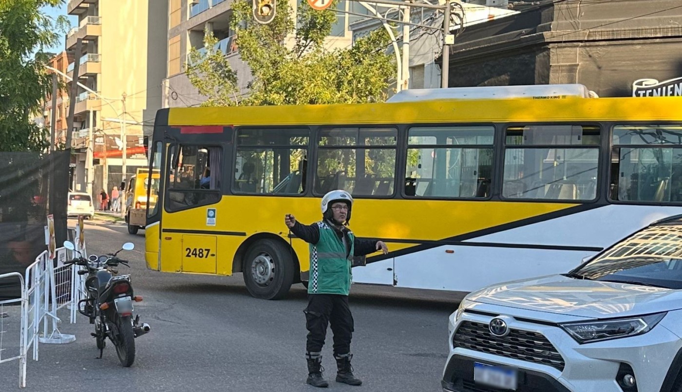 Este miércoles se corta de manera total el tránsito en 9 de Julio y Bulevar por el socavón | Noticias