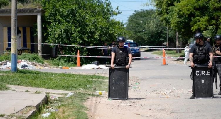 Violencia en Rosario: dos muertos durante una balacera en zona norte | Policiales