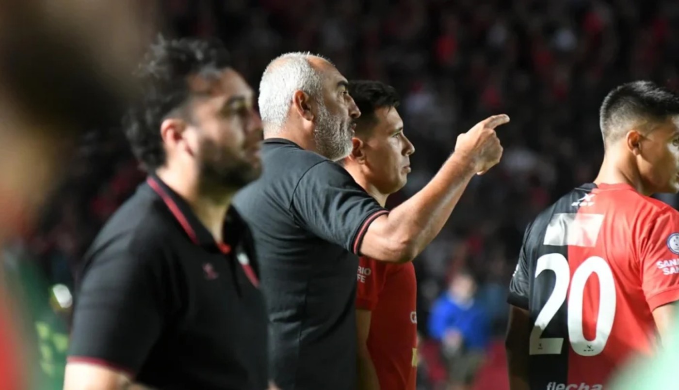 Colón: con la mente en el Brigadier y la punta en juego | Deportes