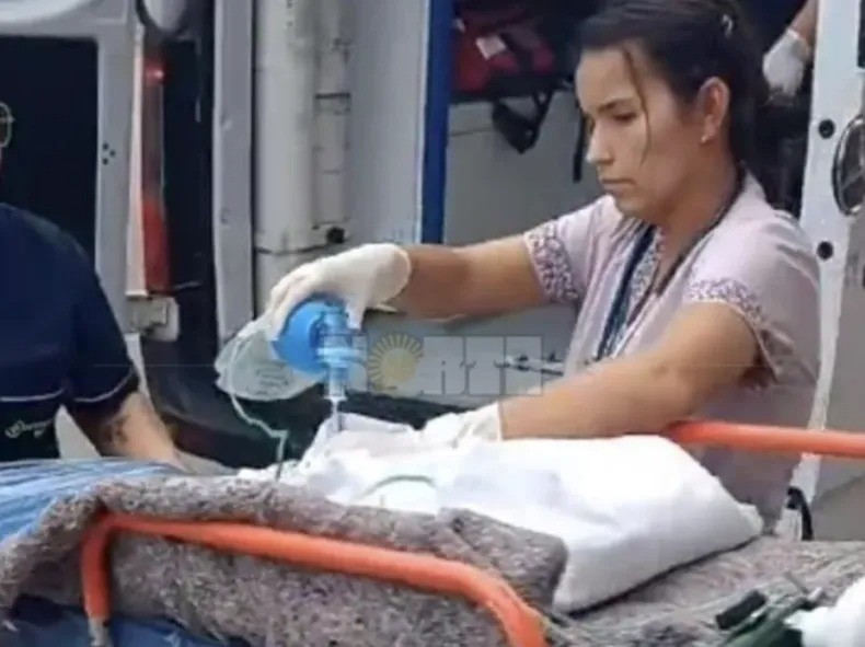 Increíble pero real: Escondió a su bebé en una cajonera del baño de un comercio | Información General