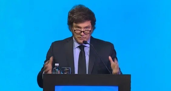 Milei le contestó a Cristina: “sigue abrazada a un modelo que destruyó a la Argentina” | Nacionales