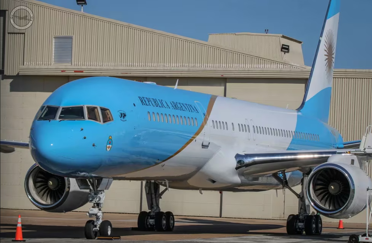 En su viaje a Los Ángeles Javier Milei usará el avión que compró Alberto Fernández | Nacionales