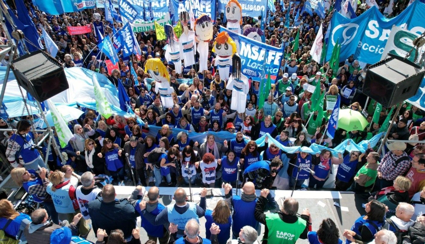 Miércoles tenso: arranca el paro de docentes, estatales y médicos | Noticias