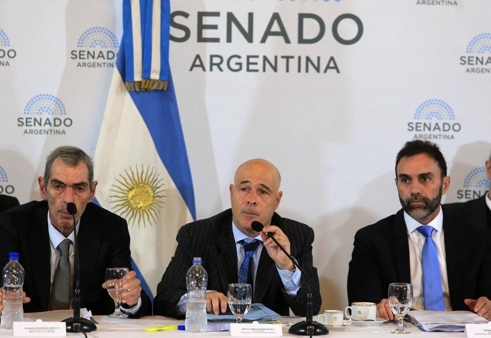 Ley Bases: el dictamen exprés en el Senado, cada vez más difícil | Legislativas