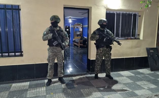 Rosario: desarticularon una banda narco ligada a "Los Monos" y hay 15 detenidos | Noticias