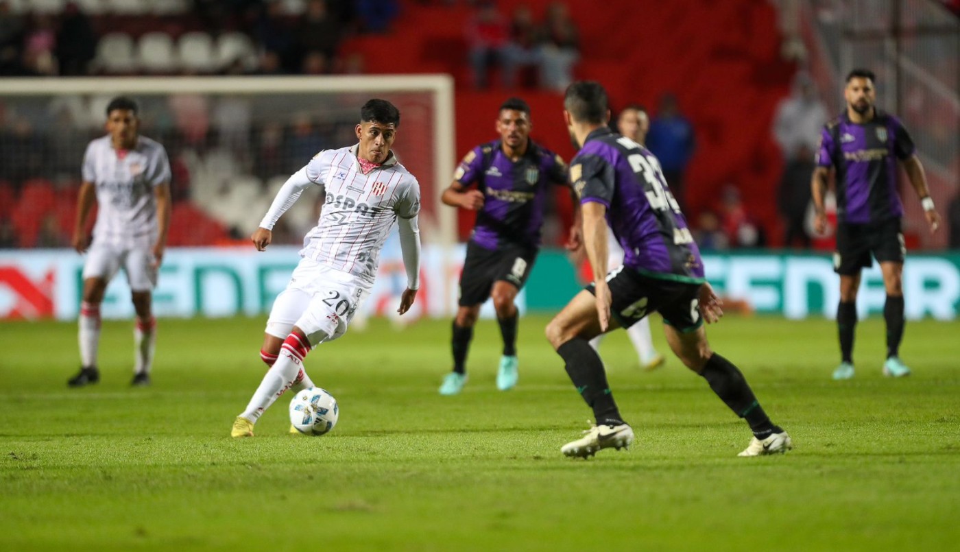 Unión se llevó un merecido triunfo ante Banfield sobre el final | Deportes