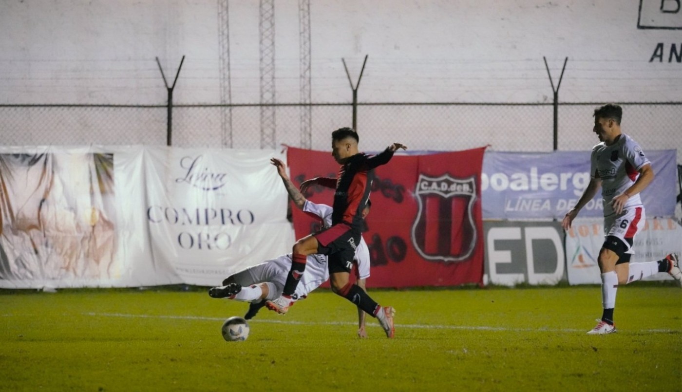 Colón cayó ante Defensores de Belgrano y no pudo cortarse | Deportes