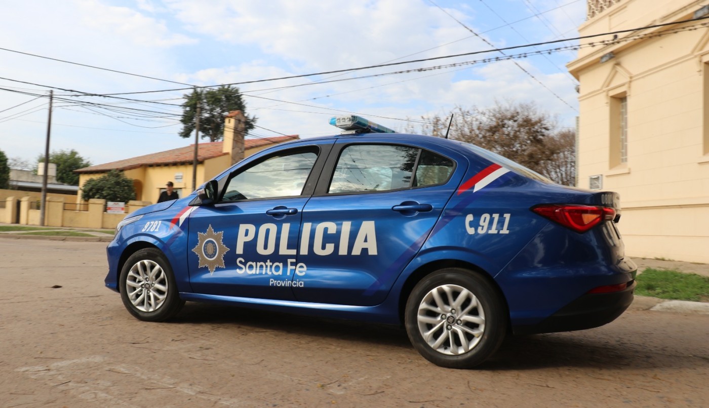 Violento asalto a remisero en Santa Fe tras levantar a una pasajera | Policiales