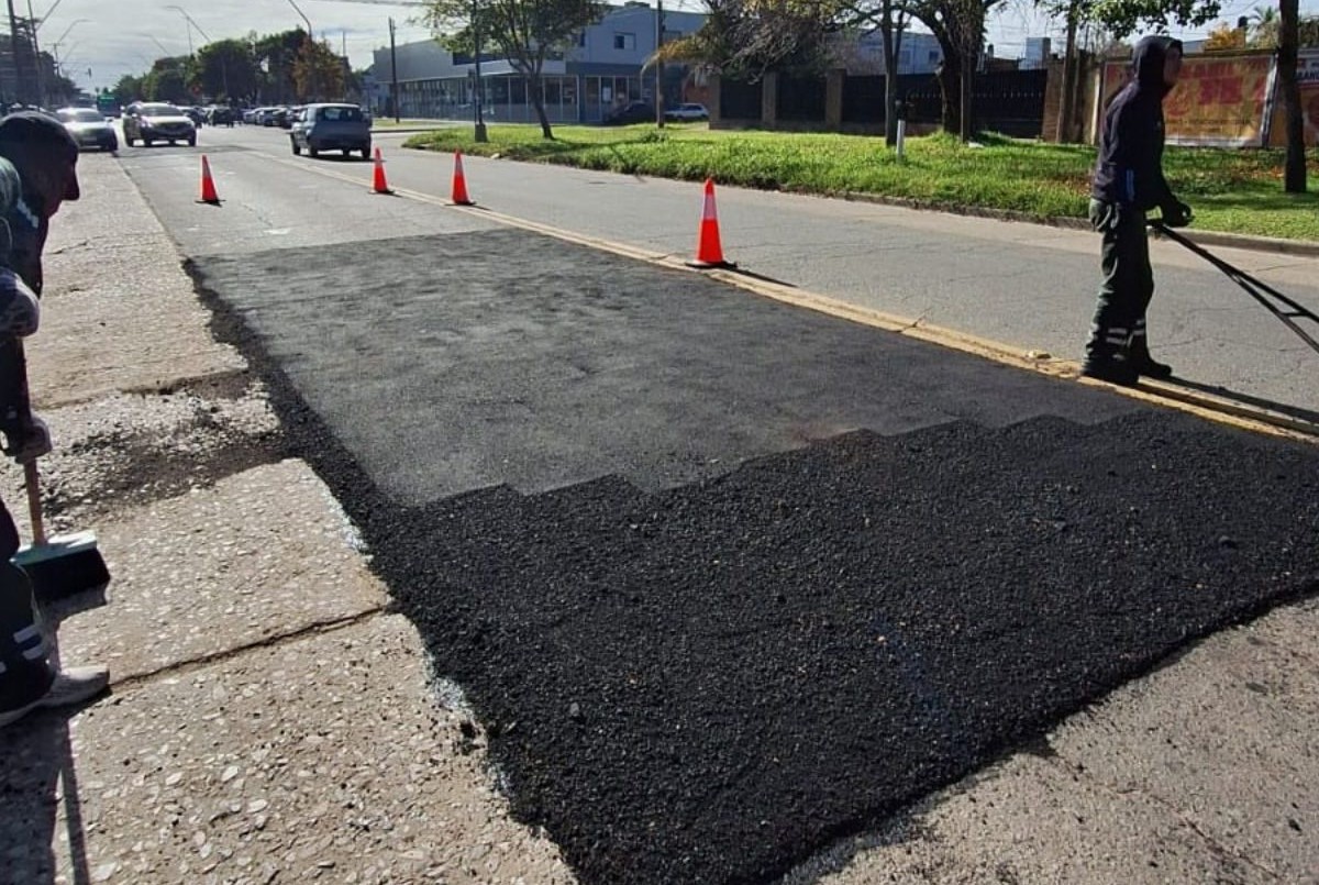 La municipalidad avanza con las tareas de bacheo en la ciudad | Información General