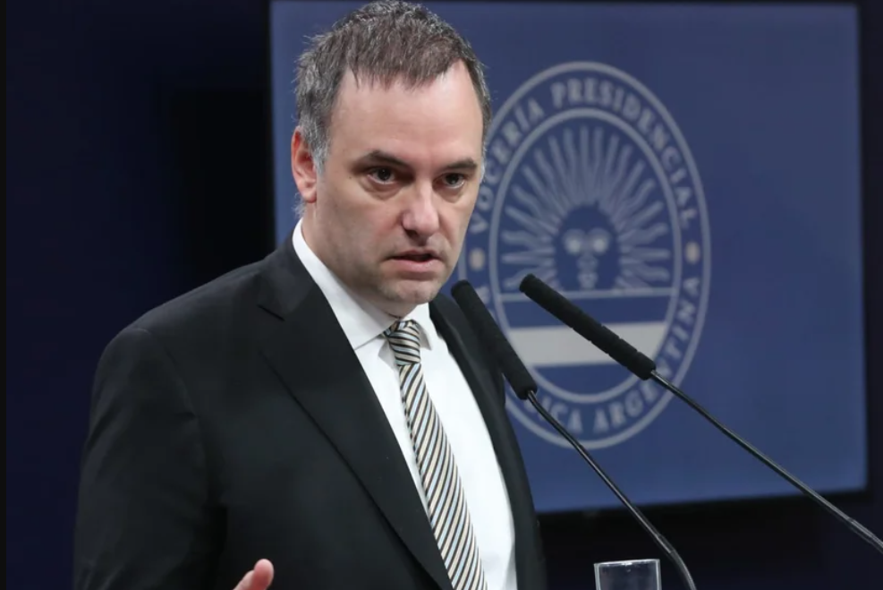 "Apoyo total": Adorni desmintió que Pettovello haya presentado la renuncia | Nacionales