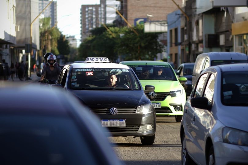Se extendió de forma excepcional el vencimiento de los modelos de taxis y remises | Información General
