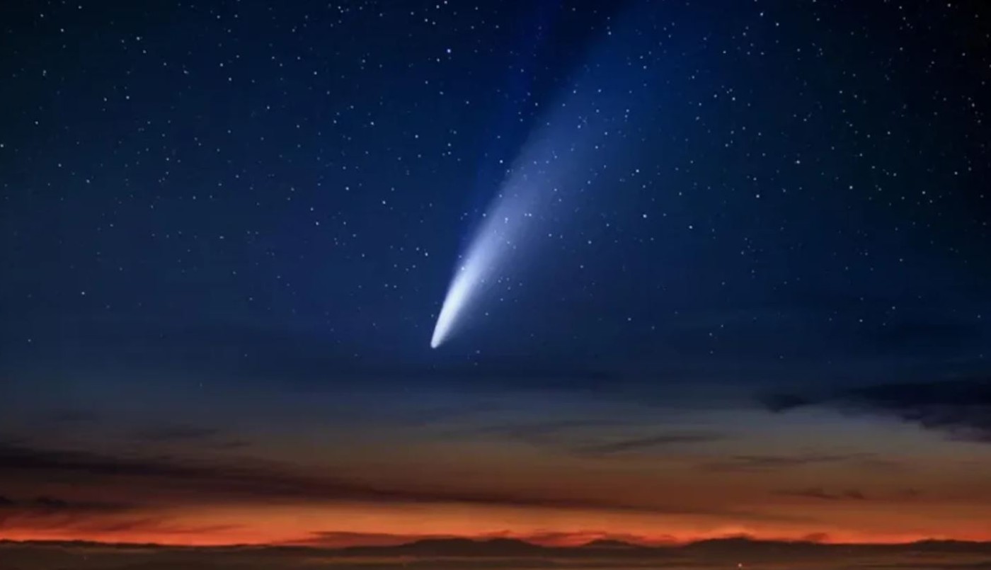 Un raro cometa que aparece cada 26 mil años se verá en el cielo argentino | Información General
