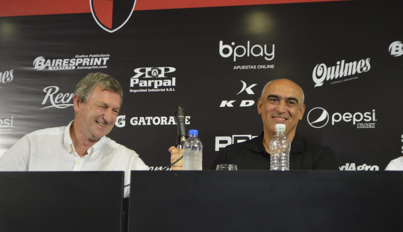 Colon ¿cuándo se reúne Ivan Delfino con la dirigencia por tema refuerzos? | Deportes