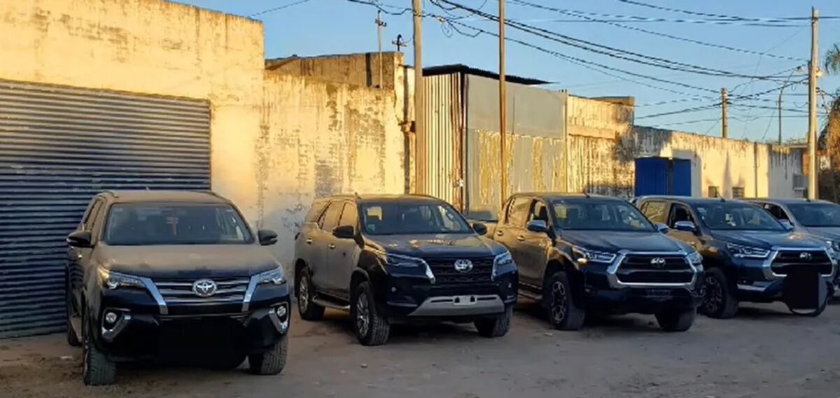 Santa Fe: encontraron un depósito de camionetas de alta gama robadas | Información General