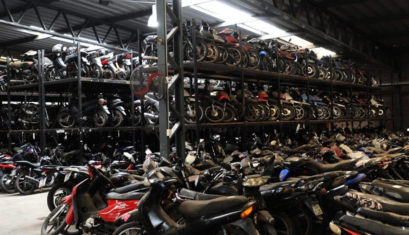 La Municipalidad compactó más de 200 vehículos que nunca fueron reclamados por sus dueños | Noticias