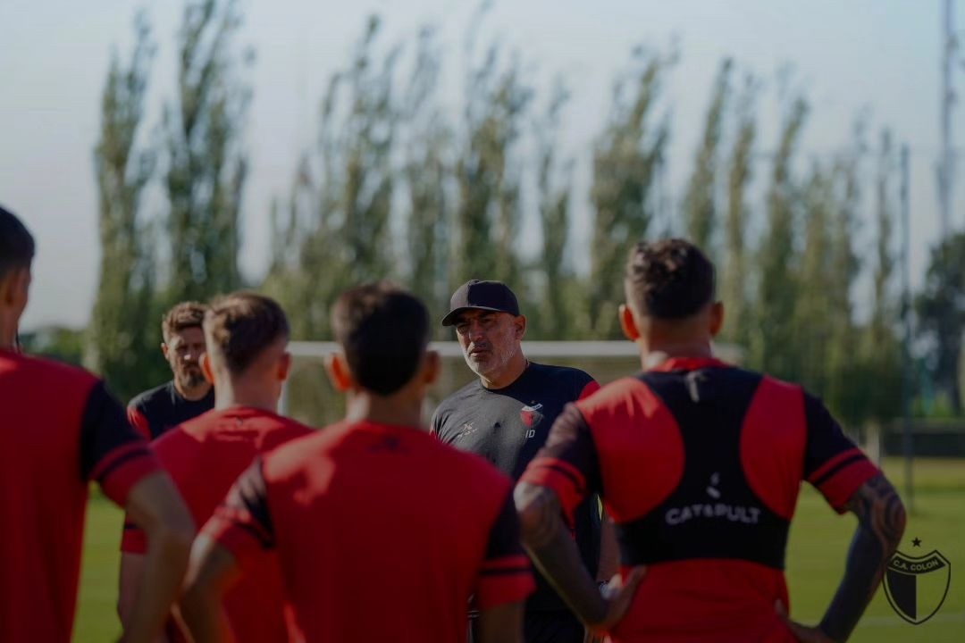 Colon tiene la cabeza en el domingo, los refuerzos y la continuidad de la Primera Nacional | Deportes