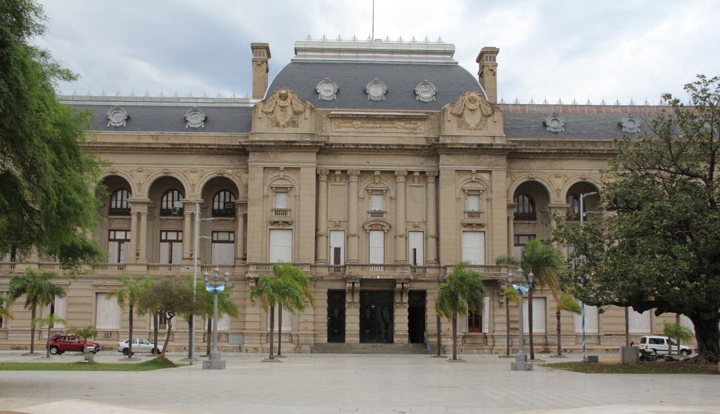 El gobierno ofreció un 10% de aumento a los estatales | Información General