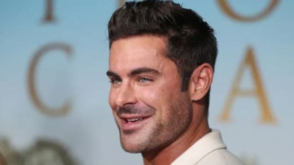 Zac Efron se accidentó en la pileta de un hotel en Ibiza | Espectaculos