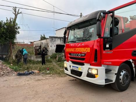 Se incendió casa en barrio Santa Rosa de Lima | Policiales