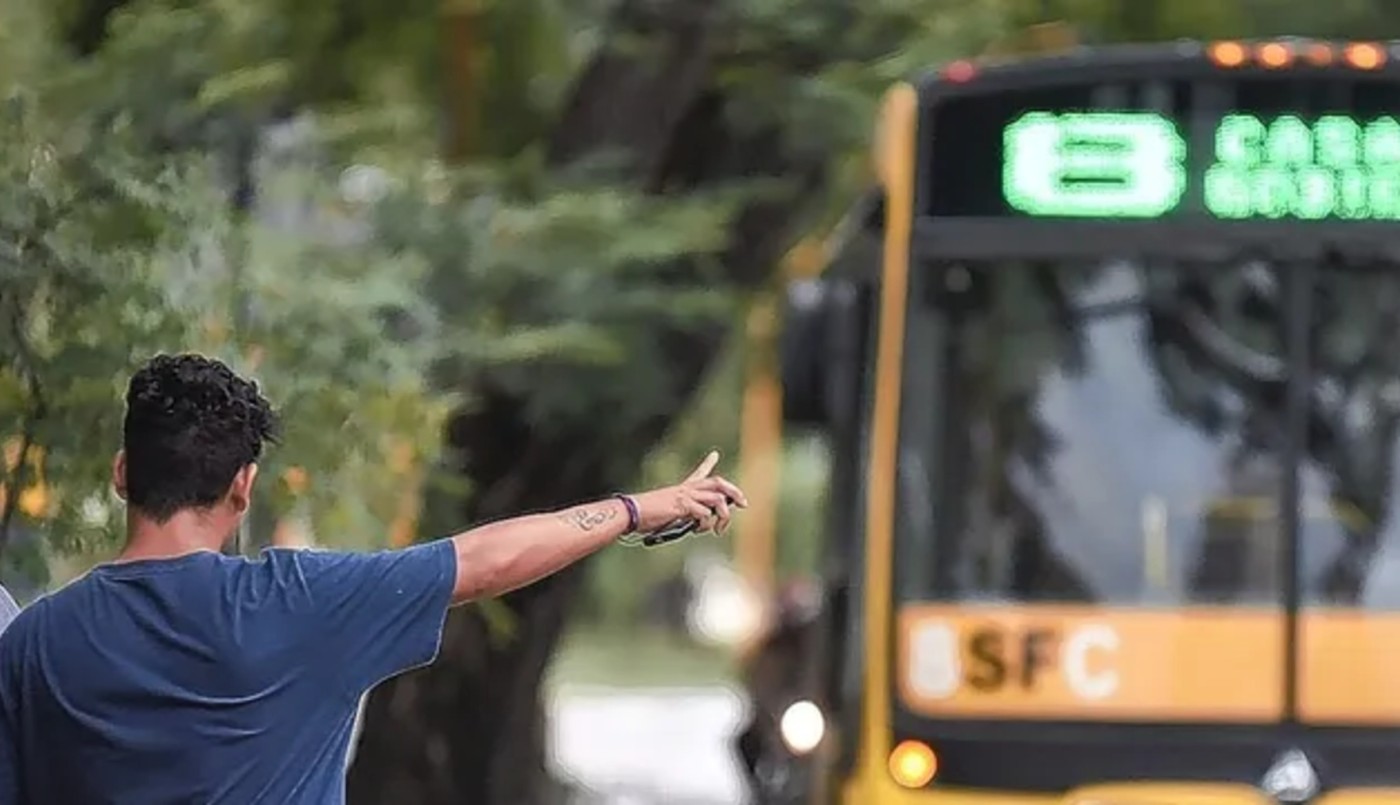 Los colectivos vuelven a ingresar a Centenario durante los partidos de Colón | Información General