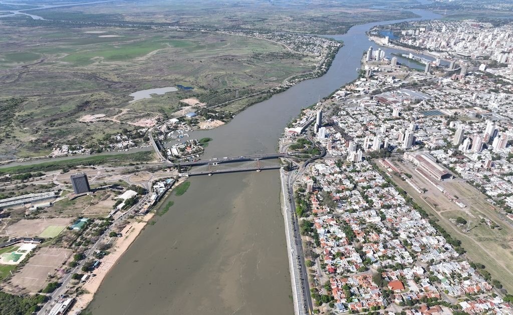 Estiman que el río Paraná bajará del metro la próxima semana en Santa Fe | Información General