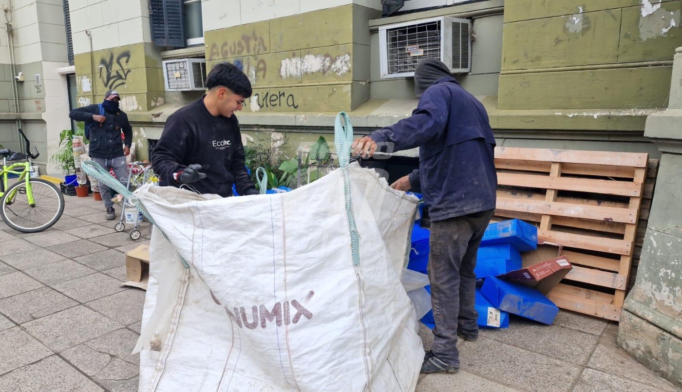 El Ministerio de Salud de Santa Fe recicló más de 15 toneladas de papel | Información General