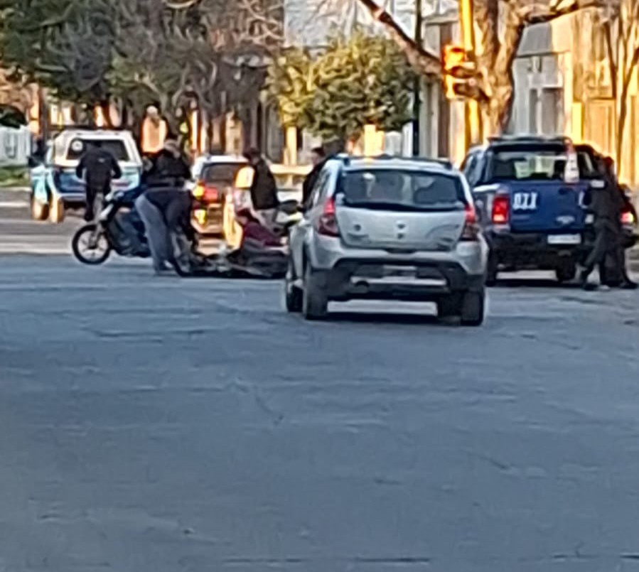 Fuerte accidente quedó registrado en cámaras de seguridad | Noticias